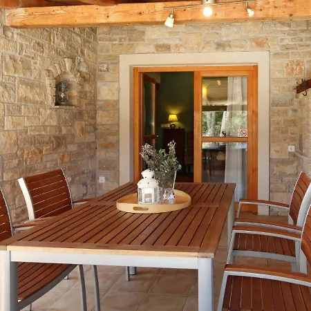 Holiday Sea Ranch *